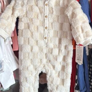 Cat & Jack Cream Textured Kids Footie